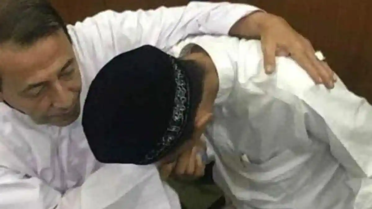 Habib Luthfi Ungkap UAS Punya Silsilah Keturunan Nabi Muhammad, Diberi Gelar Syaikh Abdul Somad