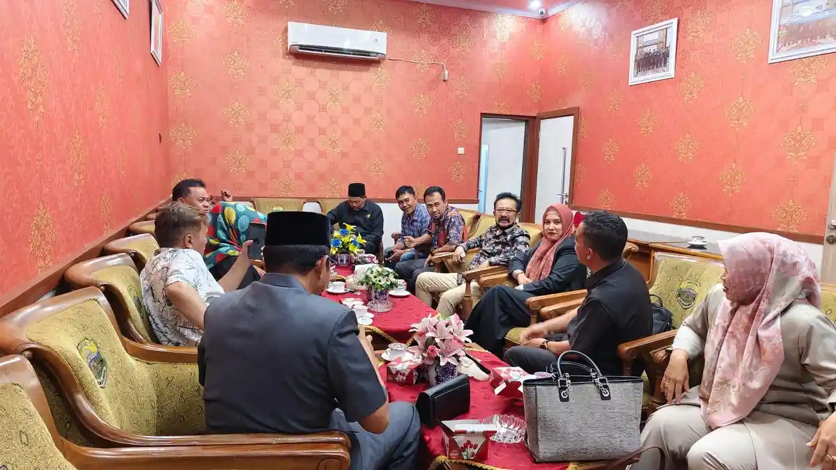 Dewan Muaro Jambi Terima Kunker DPRD Kota Batu