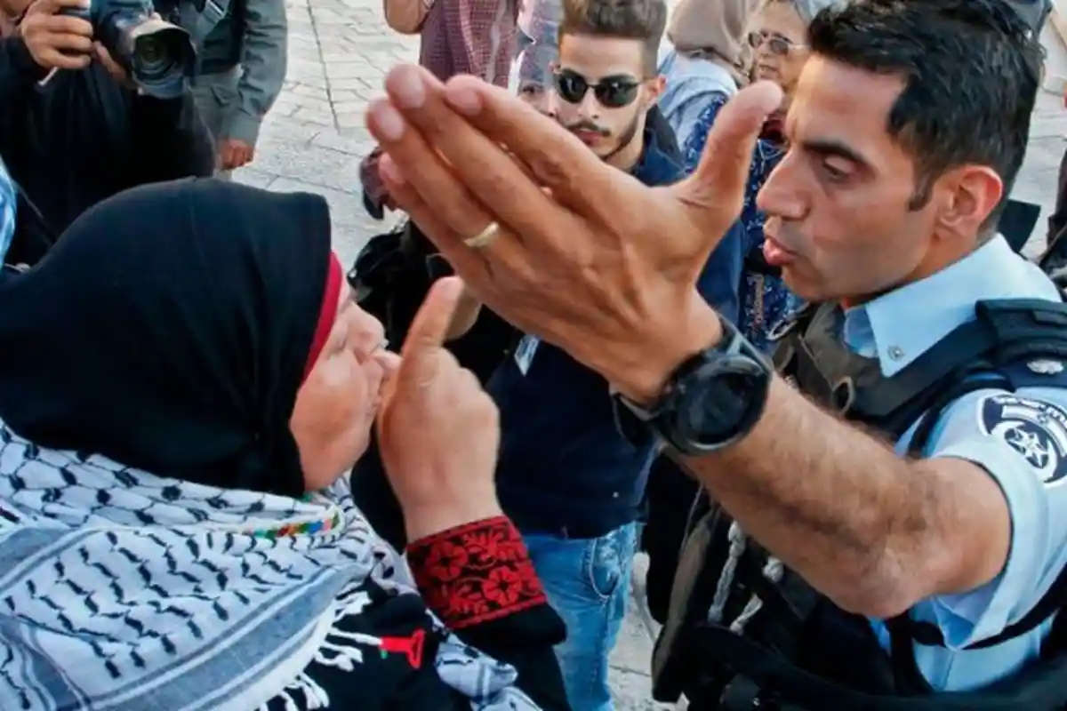 Gelar Aksi Protes, Ribuan Perempuan Palestina Dekati Pagar Perbatasan Jalur Gaza