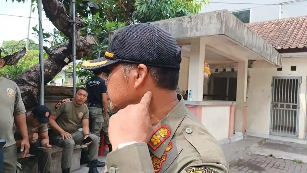Penuturan Korban Penyerangan Kantor Satpol PP: Begitu Pintu Didobrak, Komandan Regu Langsung Dipukul