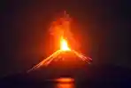 gunung-anak-krakatau_20181007_213312.jpg