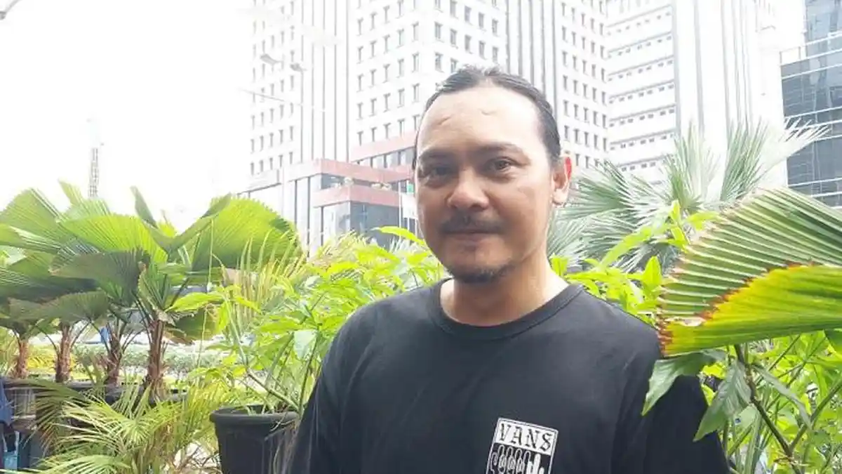 Terjebak Diantara Komedian, Stevi Item Anggap The Prediksi Tempat Melepas Penat