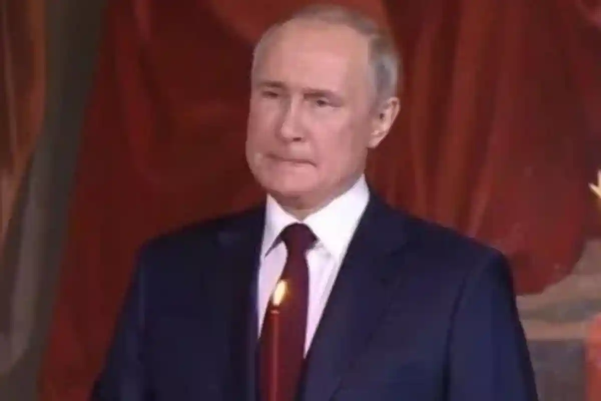 Mengapa Putin Terlihat Meringis dan Berulangkali Menggigit Bibir Bawahnya, Panik atau Kecewa?