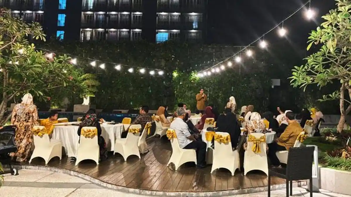 Rayakan Lebaran 2024 di Hotel Santika Gresik dengan Paket Halal Bi Halal, Segini Harganya
