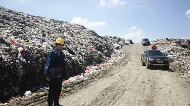 Krisis Sampah di Tangsel, Benyamin Davnie Bicara Transisi Teknologi PSEL