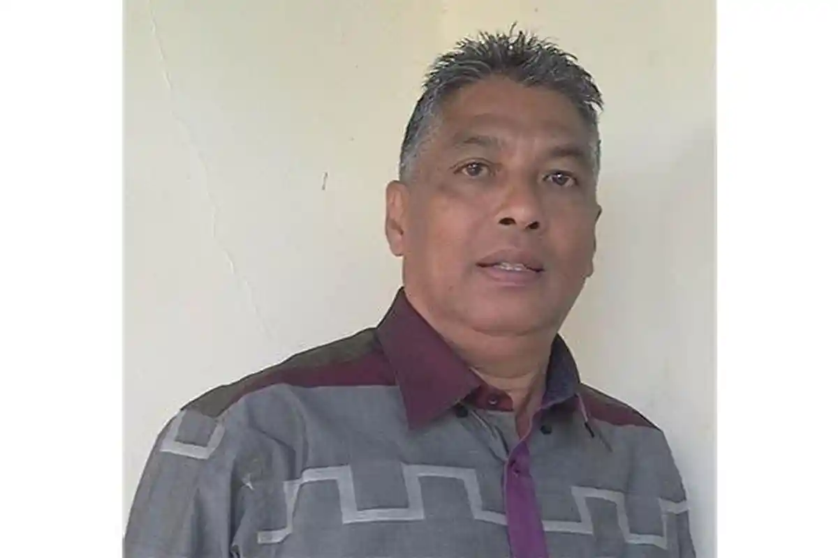 Sosok Profil Tokoh NTT , Ir. Thobias Uly, M.Si, Kembali Dan Hidup Sederhana di Desa