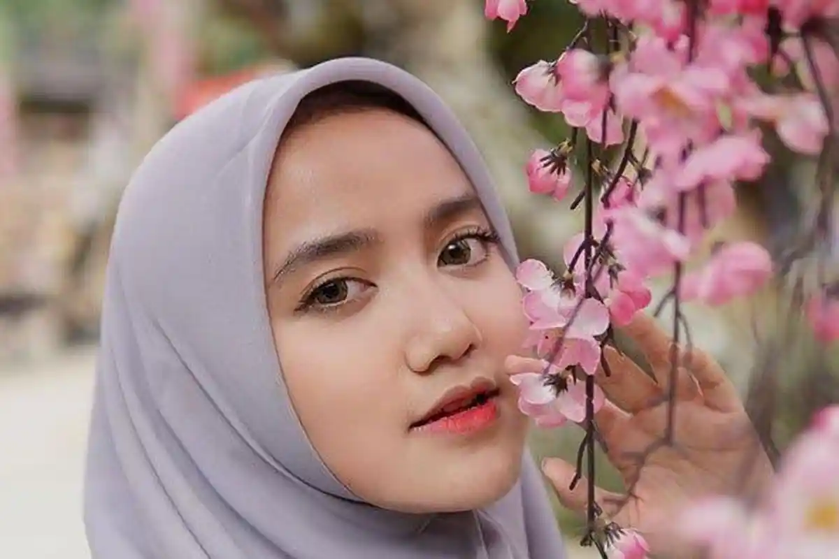 Wirda Mansur Dapat Undangan Haji Spesial dari Raja Salman, Beda dengan Haji Furoda ala Raffi Ahmad?