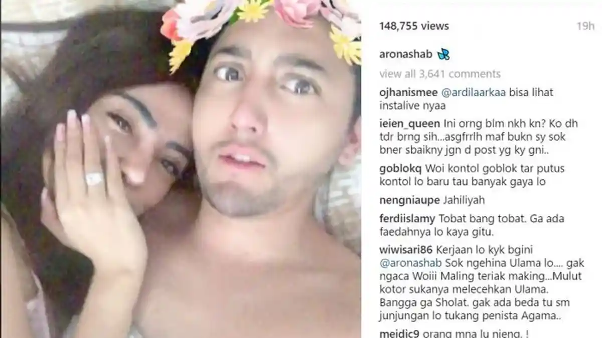 Aaron Ashab Buat Video Di Atas Ranjang Bersama Wanita, Netizen: 'Gitu Kok di Jilat Jilat'