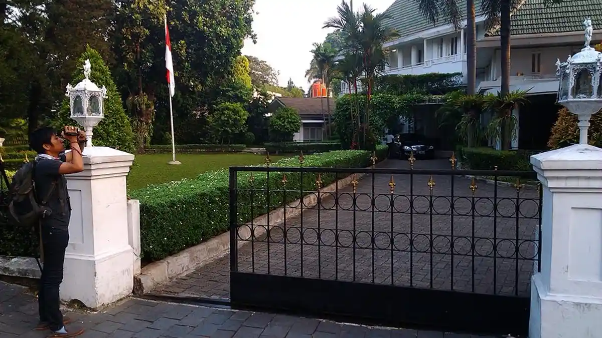 Positif Covid-19 Tanpa Gejala, Anies Baswedan Jalani Isolasi Mandiri di Rumah Dinas