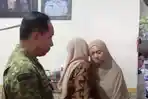 Panglima TNI Datangi Keluarga Kapten yang Gugur di Lebanon, Jamin Hidup Anak dan Istrinya