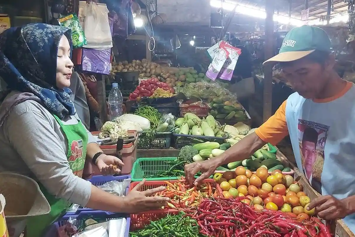 BBM Naik, Harga Cabai di Pasar Induk Kajen Masih Normal