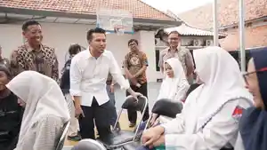 wagub-tinjau-spmb-jatim-2025.jpg