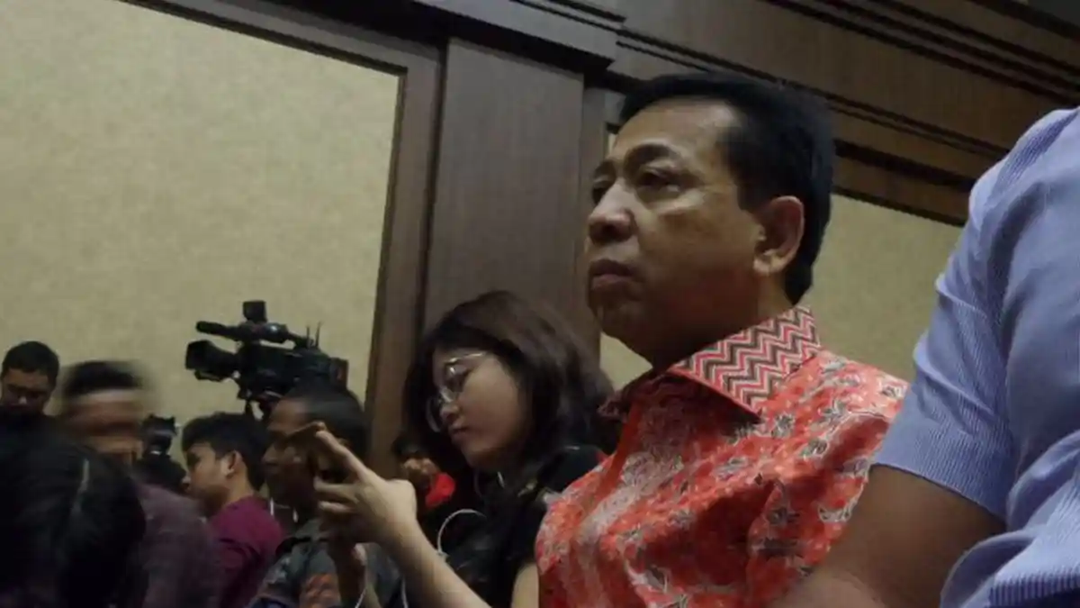 Dulu Bergelimang Harta dan Fasilitas, Kini Setya Novanto Sarapan Mi Instan dan Cuci Piring