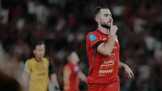 Persija Dekati Persib usai Bungkam Bhayangkara FC 3-0, Persaingan Juara Super League Memanas