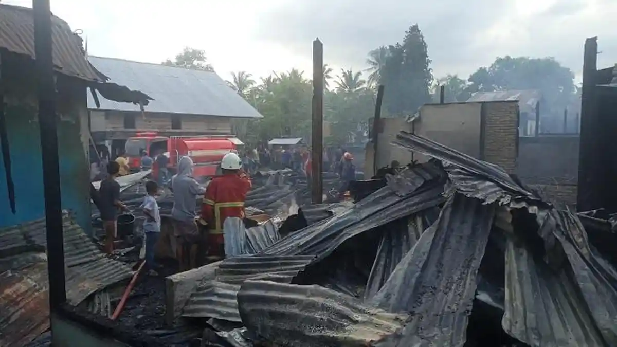 Tujuh Unit Rumah Terbakar di Darul Imarah Aceh Besar, Empat Sepmor Ikut Hangus, Ini Nama-nama Korban