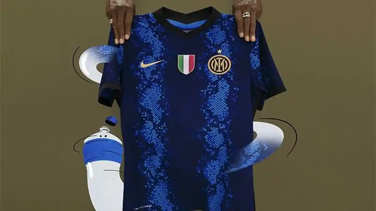 Ada Motif Kulit Ular pada Jersey Utama Inter Milan untuk Musim 2021/2022
