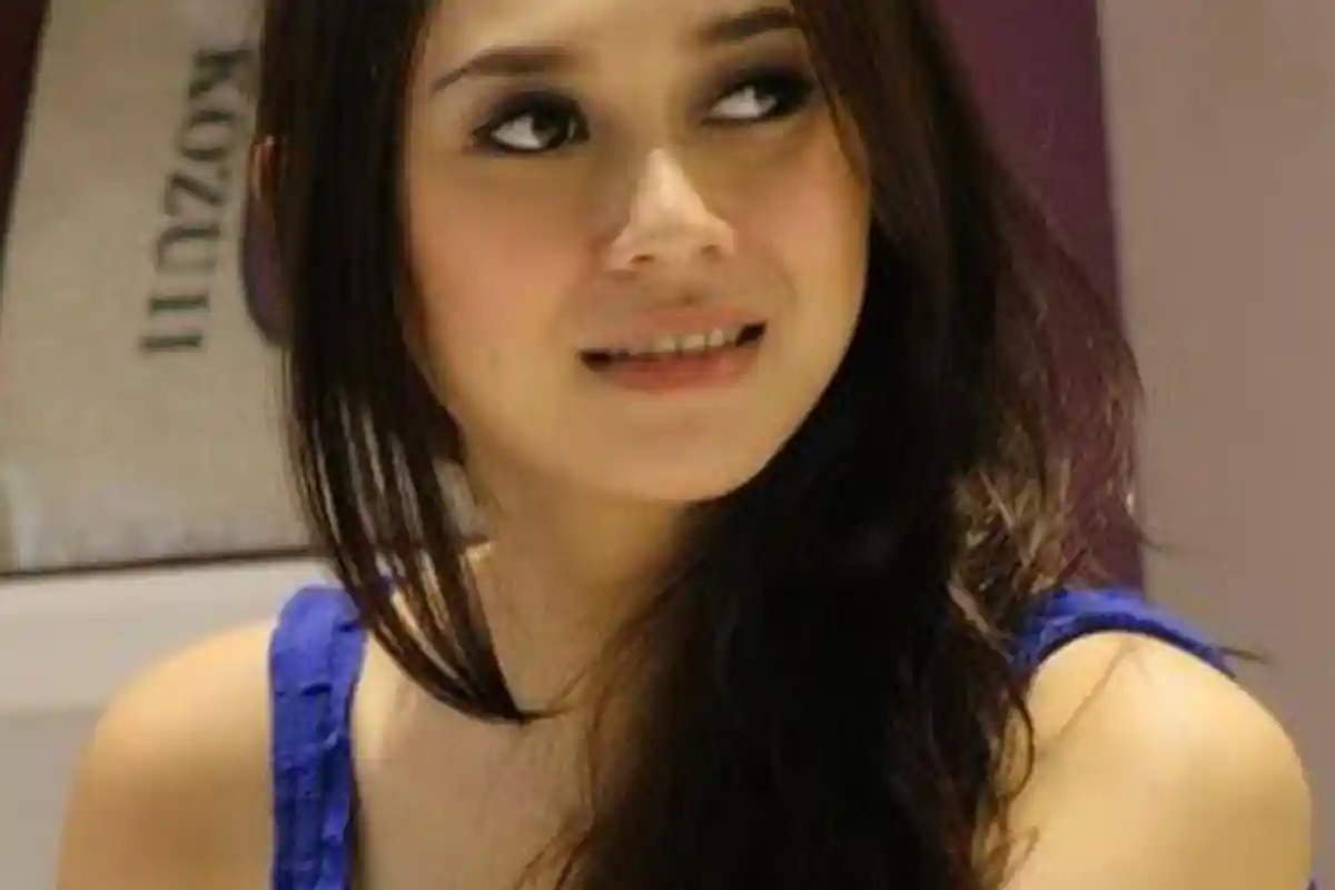 Glenn Fredly Asyik Manggung, Penyanyi Seksi Ini Setia Menonton