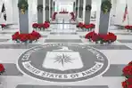 Pemandangan-pintu-masuk-gedung-CIA-saat-perayaan-Natal-2023.jpg