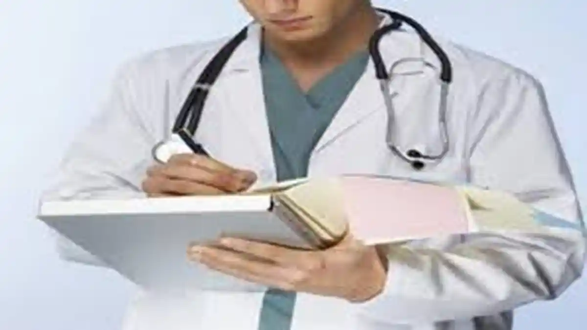 Kadinkes Tangsel Ngotot Tolak Keluarkan Izin Dokter Spesialis