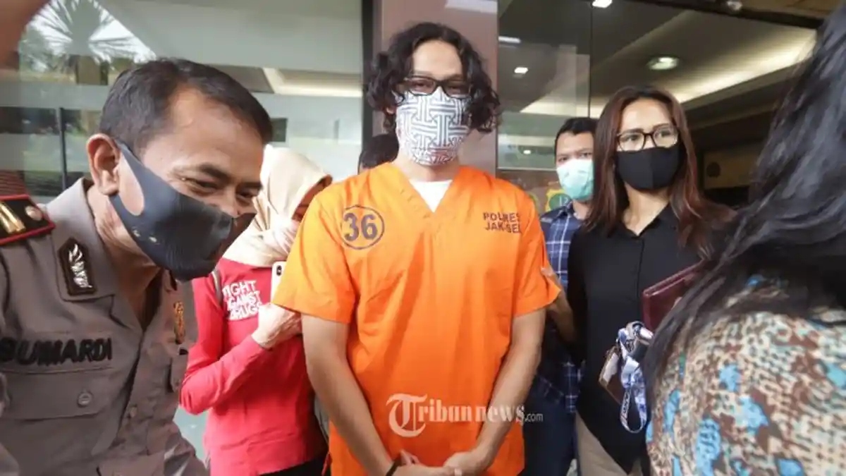 Bukan 6 Bulan, Dwi Sasono Mengaku kepada Polisi Sudah Ketergantungan Ganja Sejak Lulus SMA