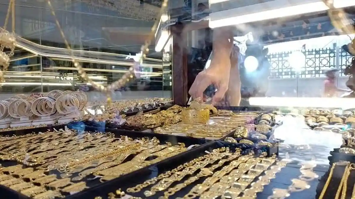 Anjlok, Harga Emas Hari Ini Dijual Rendah, Cek Rincian Harga Emas Per Gram Minggu 20 Agustus 2023