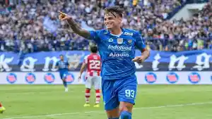 Kesan-Eks-Gelandang-Juventus-Stefano-Beltrame-Setelah-Bawa-Persib-Bandung-Juara-Liga-1.jpg