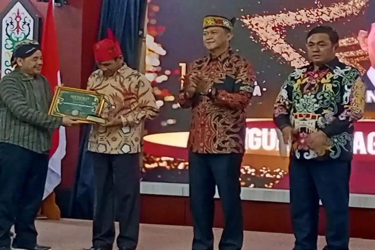 Gelaran API Perwarna Meriah dan Sukses, Gubernur Kalteng Komitmen Jaga Iklim Toleransi