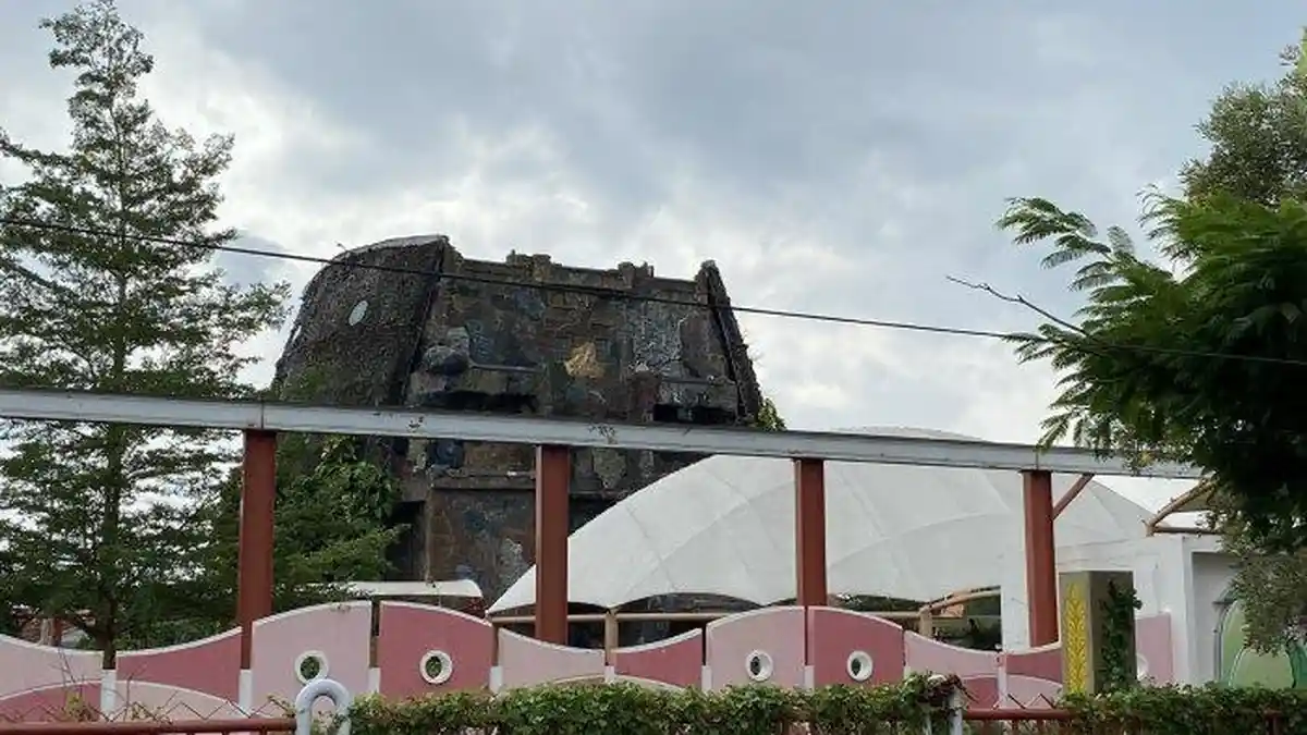 Melihat Air Terjun Buatan Senilai Rp15 Miliar di Indramayu yang Kini Tak Dilirik