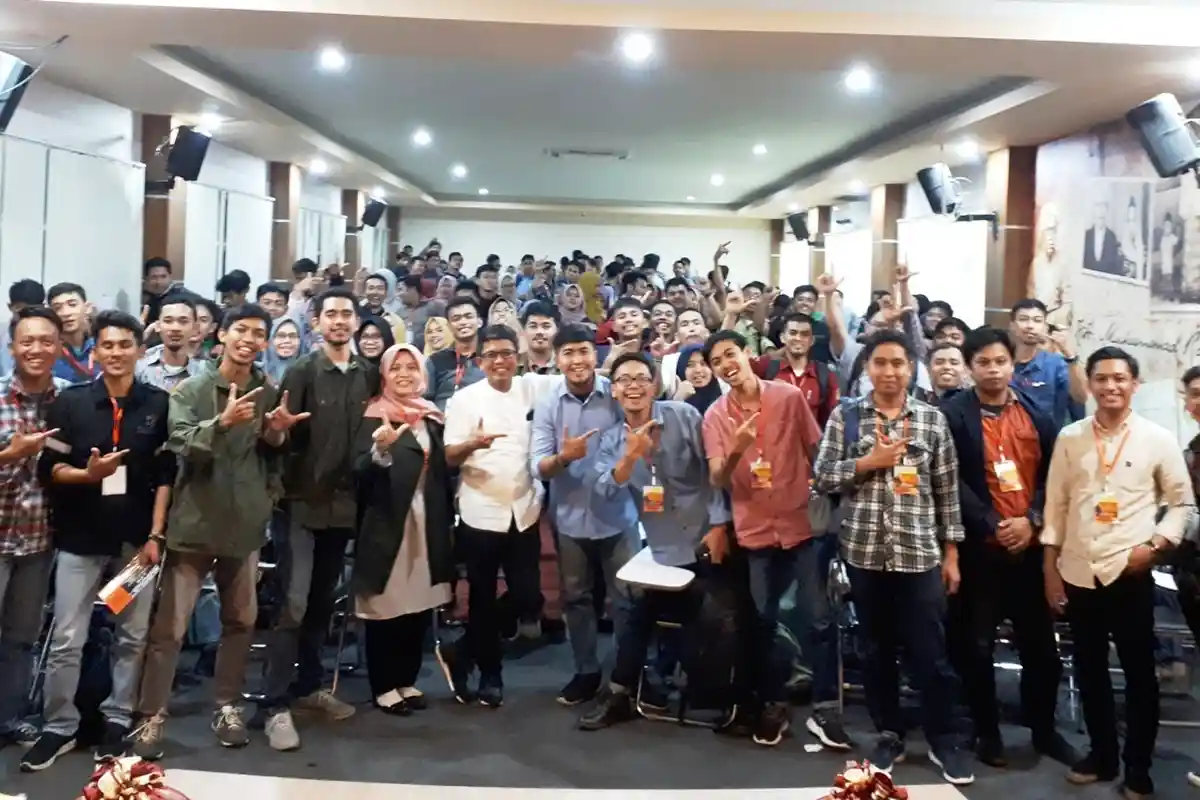 170 Lulusan FTI UMI Makassar Dibekali Soft Skill Sebelum Wisuda, Ini Materi Pembekalannya!