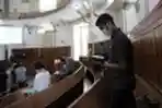 Ibadah Misa Jumat Agung di Gereja Immanuel Jakarta