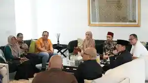 Dompet-Dhuafa-dan-Sandiaga-Uno-Bahas-Sinergi-Berdayakan-UMKM-Dengan-Gerakan-Zakat.jpg