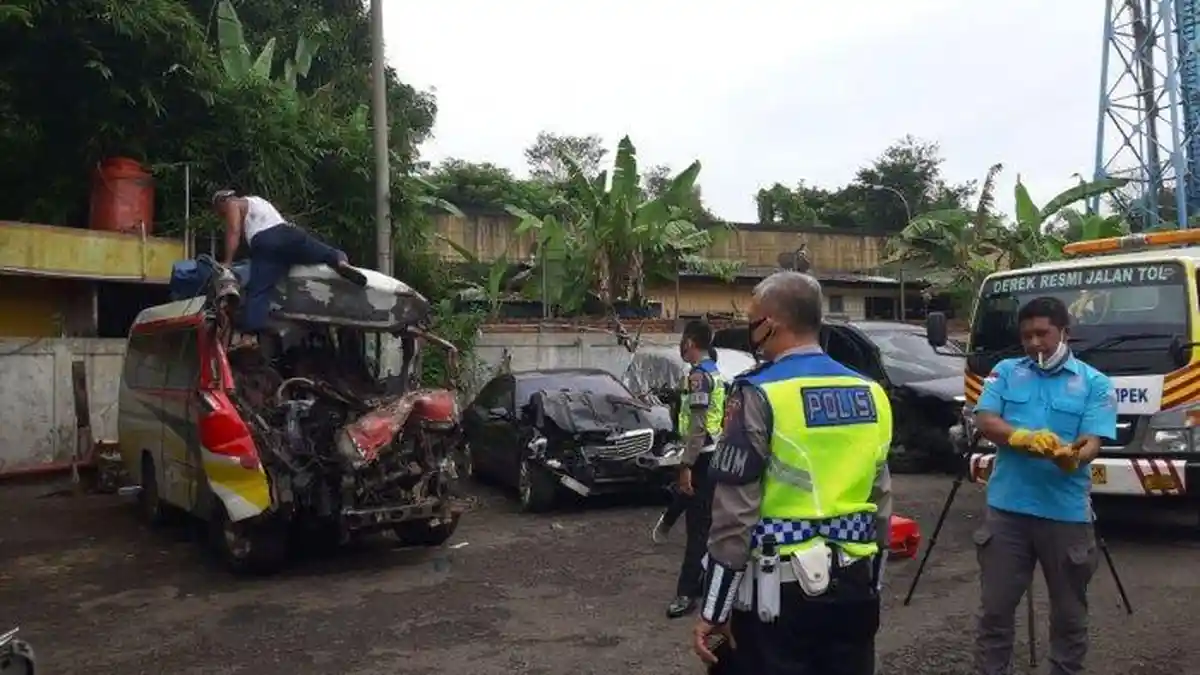 Daftar Nama Korban Kecelakaan Maut di Tol Cipali KM 78, 10 Orang Tewas, Elf Tabrak Tronton