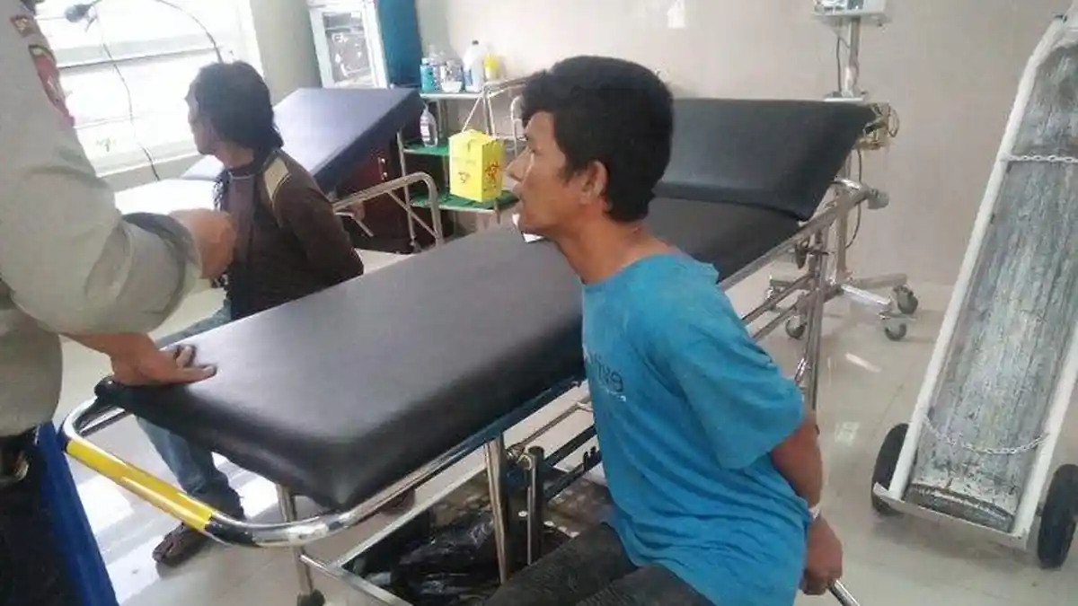 Dua Pria Asal Medan Amplas Diamuk Massa di Aceh