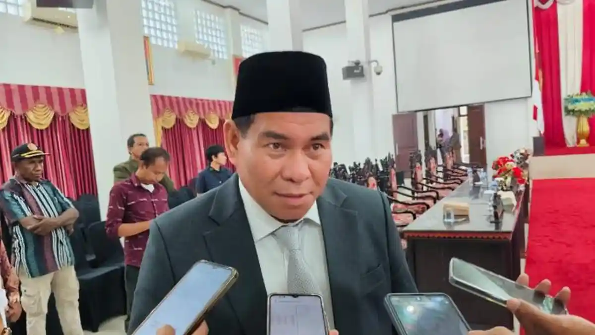 Samaun Dahlan Respon Isu Pemangkasan Honorer Pemda Fakfak di Pemerintahan SANTUN 