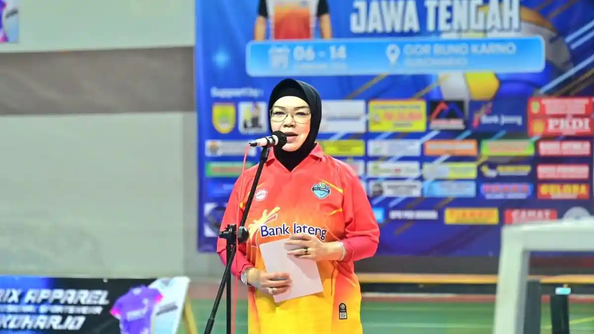 Jadi Tuan Rumah Turnamen Voli Piala Gubernur Jateng, Bupati Etik Harap Lahir Atlet Berprestasi