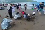 Suasana-kawasan-wisata-pantai-Pangandaran-2520261.jpg