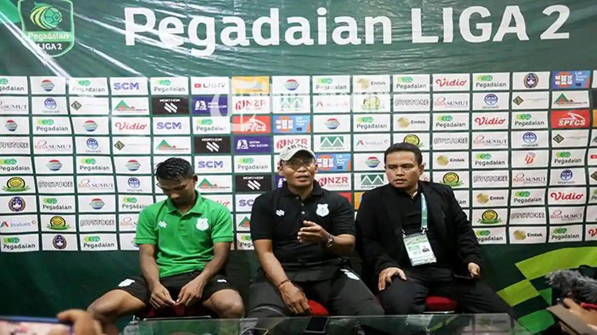 Berita Foto: Rifqi Robek Gawang Mantan, PSMS Medan VS Sriwijaya FC Imbang 2-2 - 23102023_KONFERENSI-PERS_ABDAN-SYAKURO-1.jpg