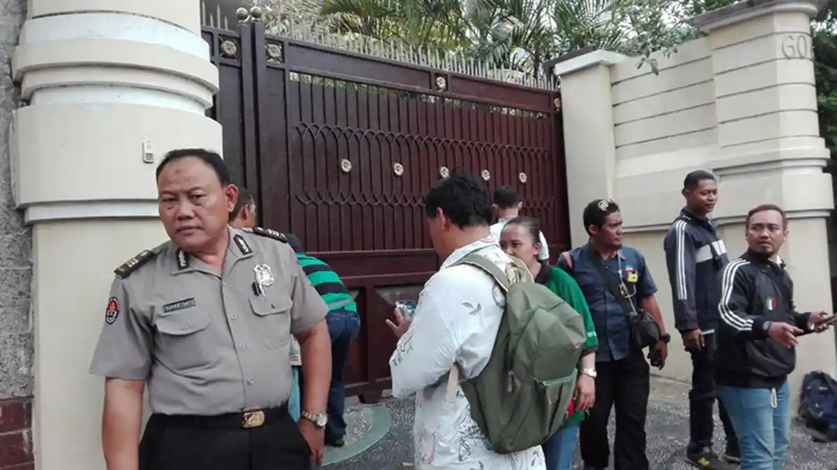 Geledah Rumahnya di Jalan Tidar Polisi Tak Temukan Gunawan Angkawidjaya