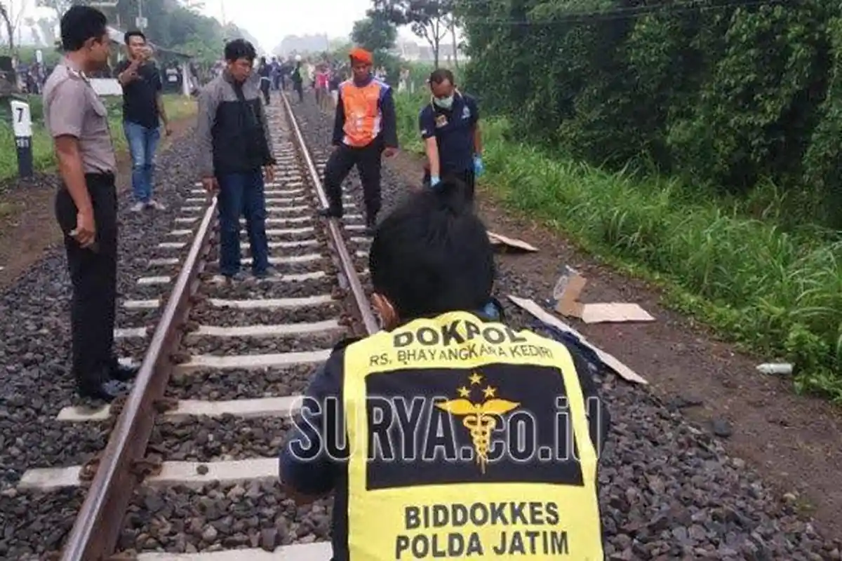 Innalillahi Wa Innailaihi Rojiun, Nenek Tukini Meninggal Tertabrak Kereta Api KA Brantas