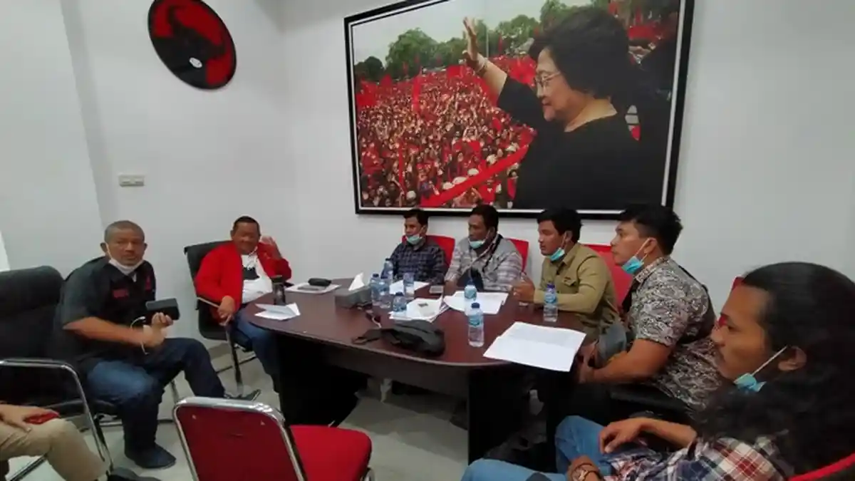 Disebut 'Kangkangi' Perintah Megawati, Bupati Humbahas Layak Dicopot dari Ketua DPC PDI Perjuangan