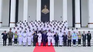 76-Anggota-Paskibraka-Nasional-2025-Rhita-Lovely-Chantika-Pemimpin-Upacara-di-Istana-Negara.jpg