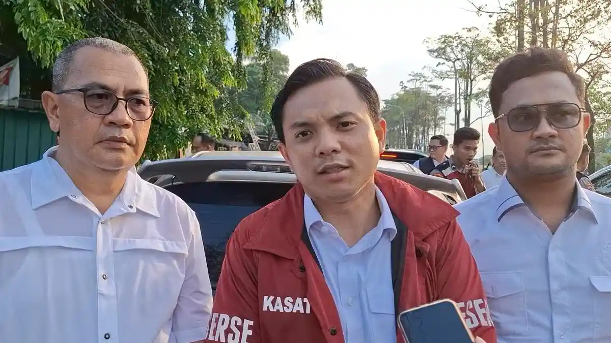 Baloi Kolam Ricuh Ketika Polisi Datang Antar Surat Pemanggilan Warga Sebagai Saksi
