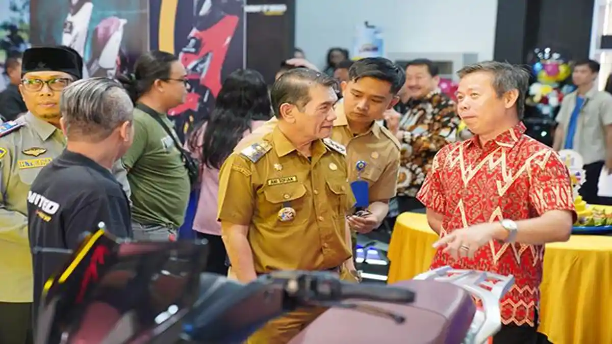 Ani Sofian Sebut Motor Listrik Solusi Kendaraan Hemat Biaya dan Ramah Lingkungan di Kota Pontianak