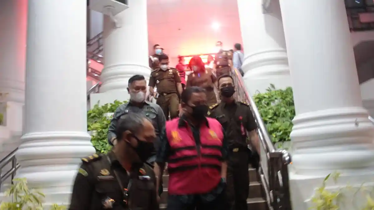 Dua Tersangka Kasus Korupsi Perikanan Bitung Ditahan Kejati Sulut, Negara Rugi Rp 28,7 Miliar