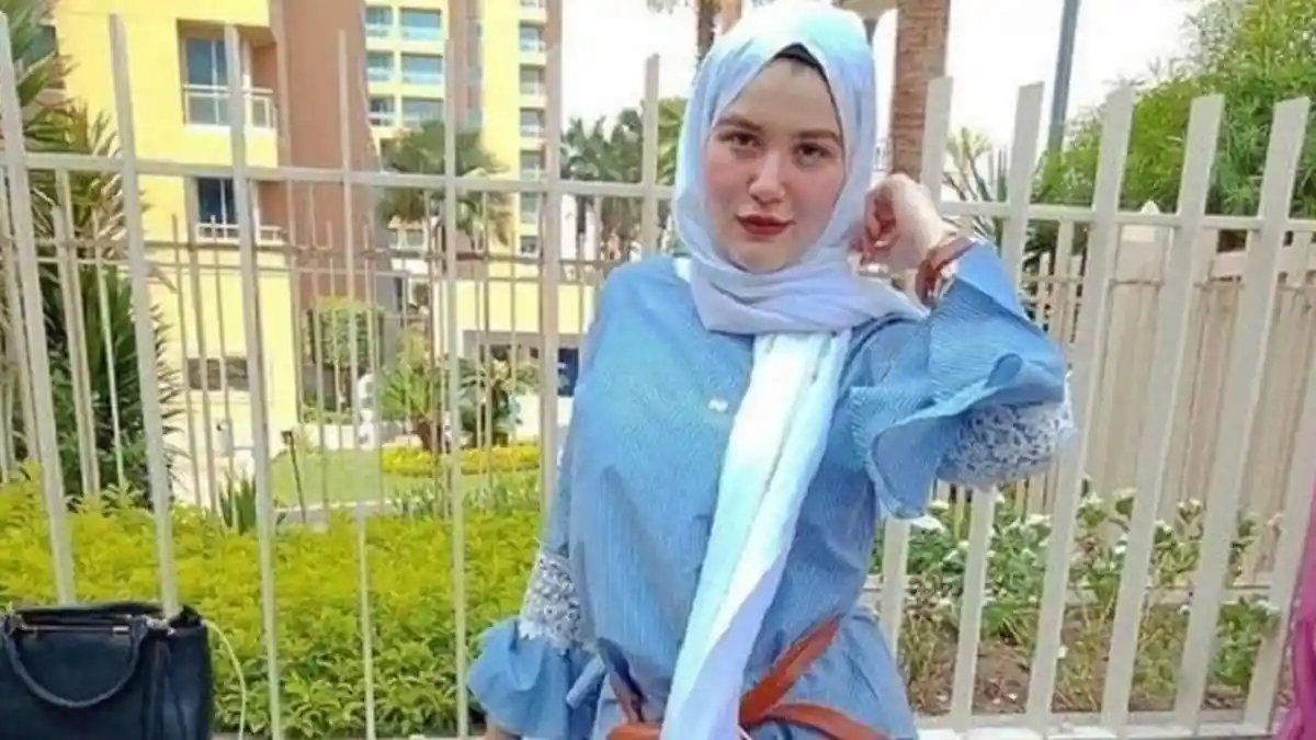 “Apakah Selebriti Bekerja Seperti Pelacur?” Tanya Bintang TikTok Mesir ke Pemerintah