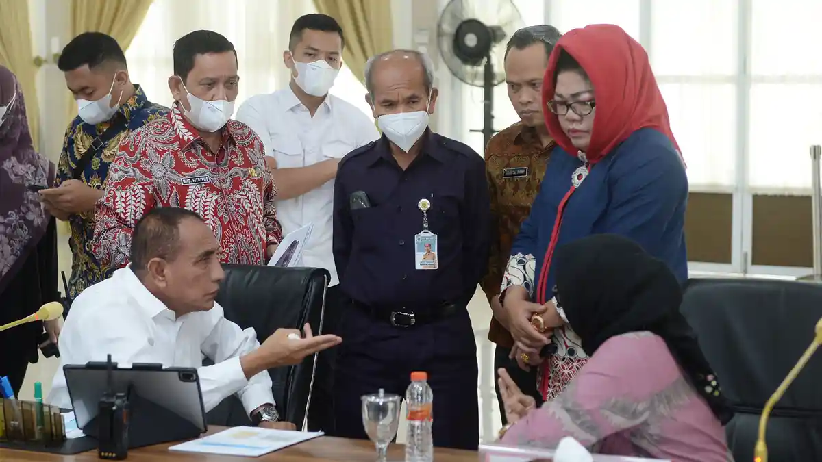 Edy Rahmayadi Dorong Pengembangan Segitiga Wisata Religi di Barus