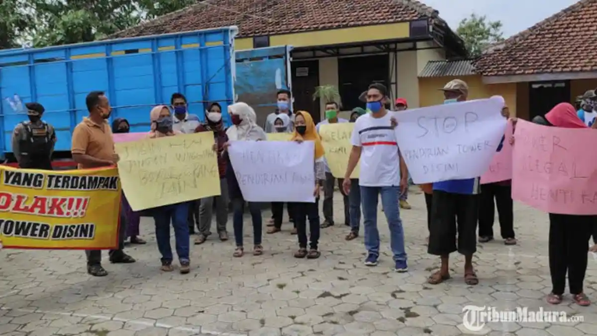 Didemo Warga, Pembangunan Tower di Desa Ngrupit Ponorogo Ternyata Ilegal, Satpol PP Kirim Teguran