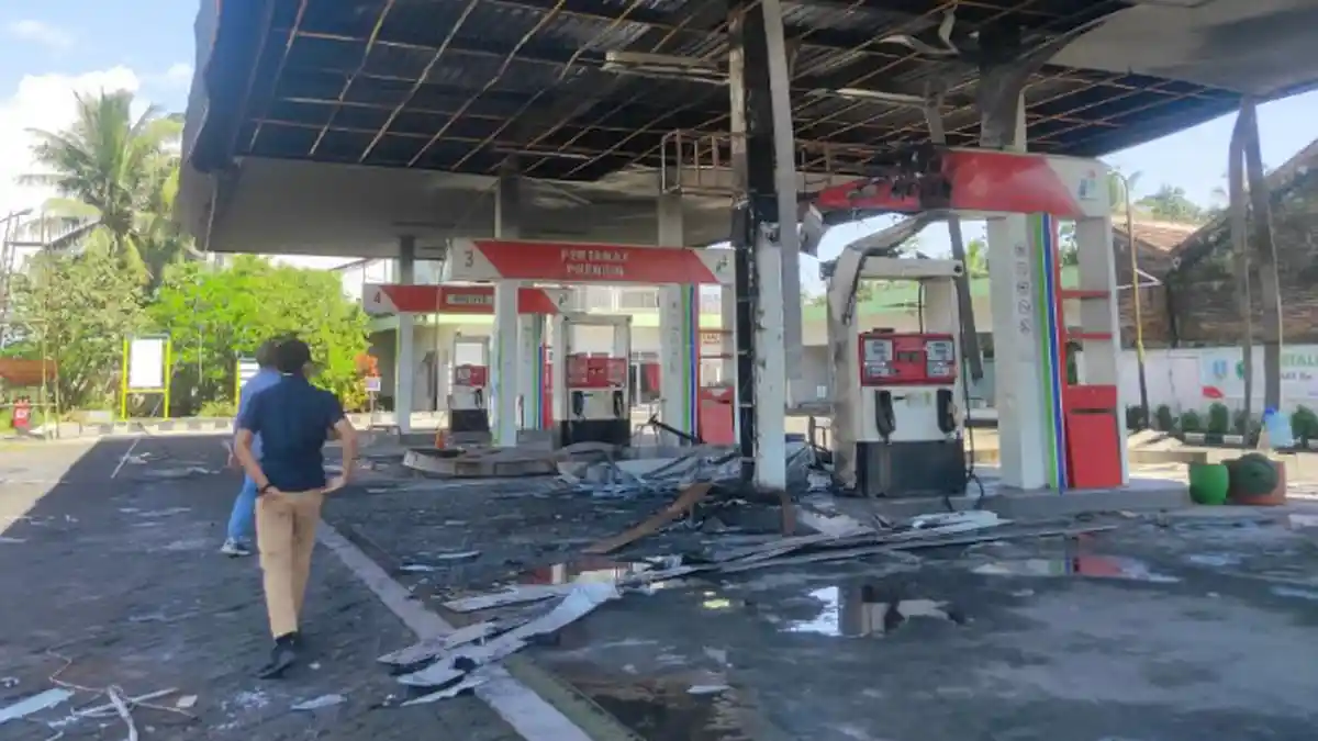 Penyelidikan Kebakaran SPBU Buring Kota Malang Terus Berlanjut, Polisi Memburu Pengemudi Mikrolet