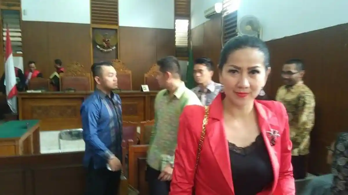 Mantan Suami Tak Rela Venna Melinda Kuasai Rumah Senilai Rp5 Miliar