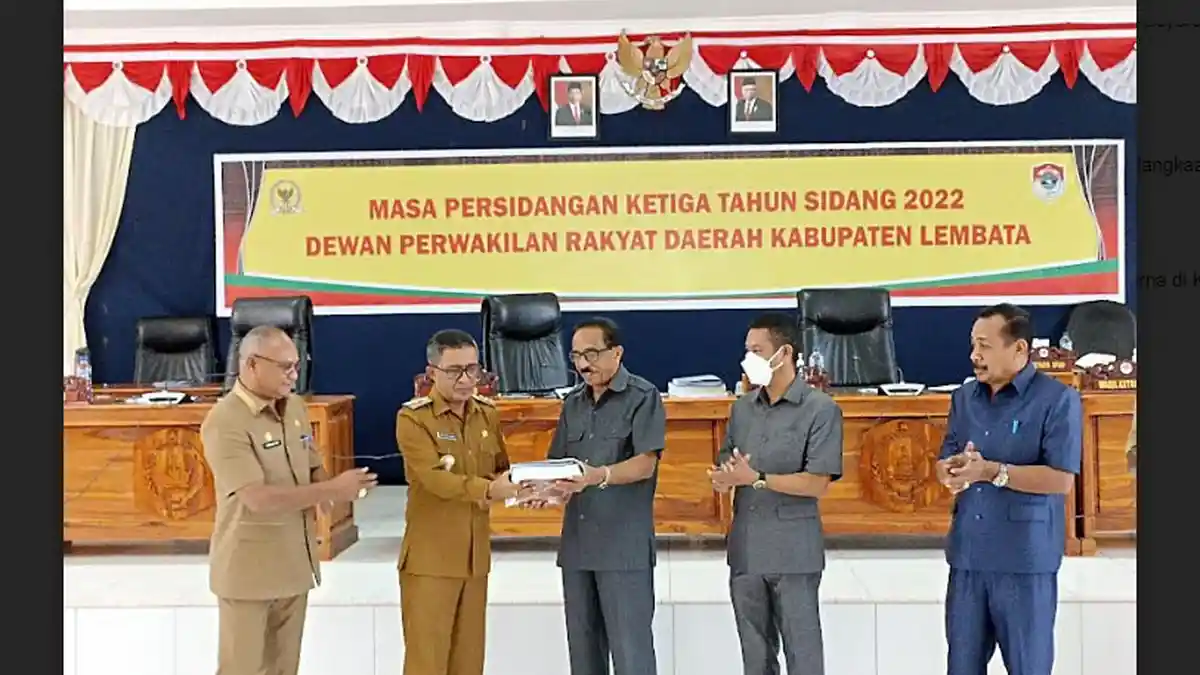 Penjabat Bupati Lembata Berang Terkait Ulah para Kadis di Sidang Paripurna